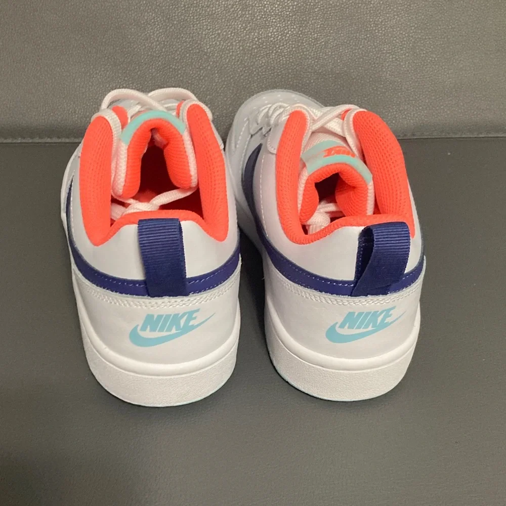 Nike Court Borough Low 2